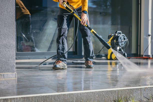 Professional Pressure Washing Services in Peru, IL